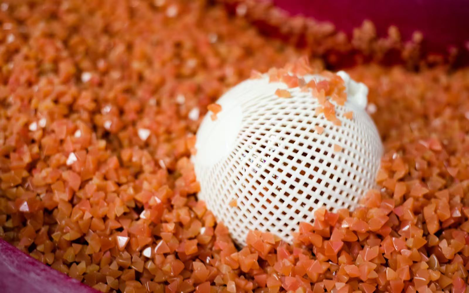 Sådan forbedres æstetikken af ​​dele Find ud af om rækken af ​​overfladefinisher og materialer, der giver æstetisk tiltalende brugerdefinerede dele.